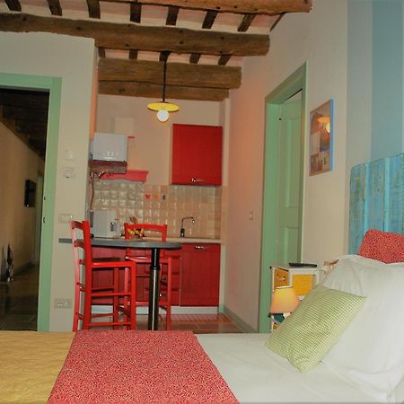 Le Maracla Country House Iesi Exterior foto