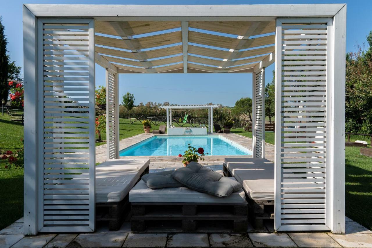 Le Maracla Country House Iesi Exterior foto